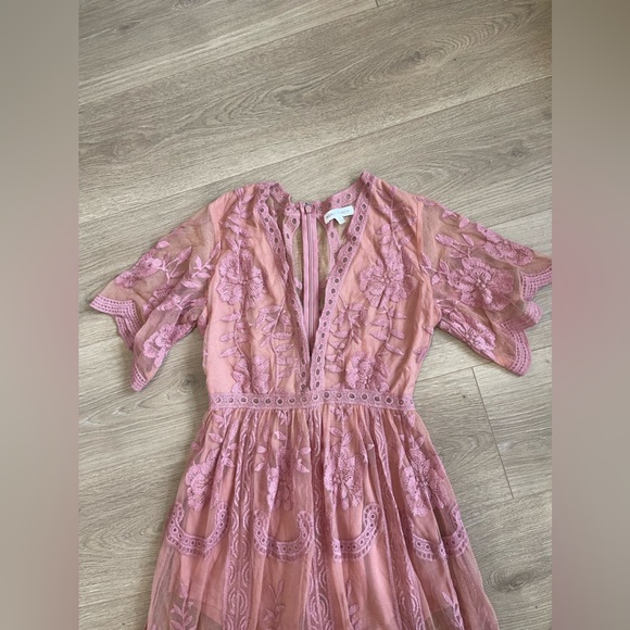 Boho Lace Maxi Dress - Picture 2 of 4